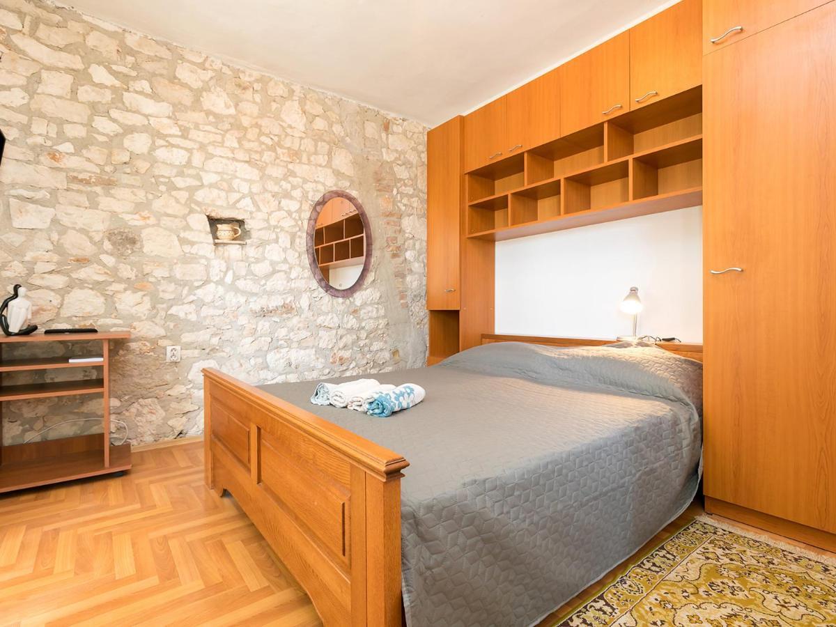 Apartman Susnjic 波雷奇 外观 照片