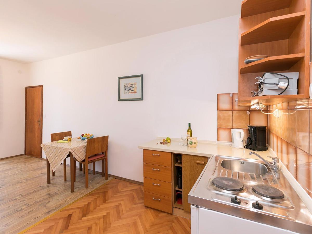 Apartman Susnjic 波雷奇 外观 照片