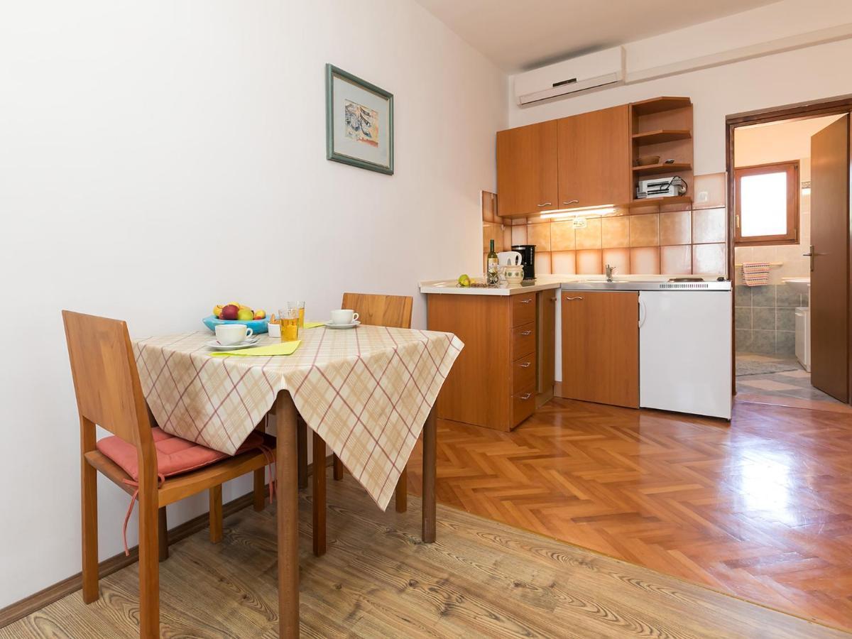 Apartman Susnjic 波雷奇 外观 照片