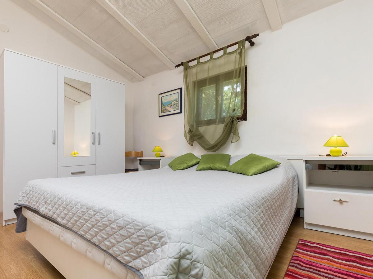 Apartman Susnjic 波雷奇 外观 照片