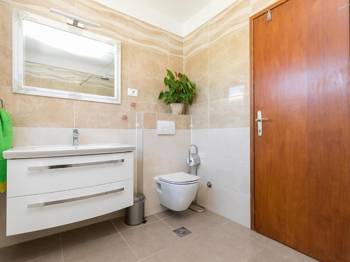 Apartman Susnjic 波雷奇 外观 照片